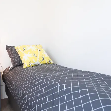 Chalet Modern With Dishwasher, Only 18 Km From Rotterdam